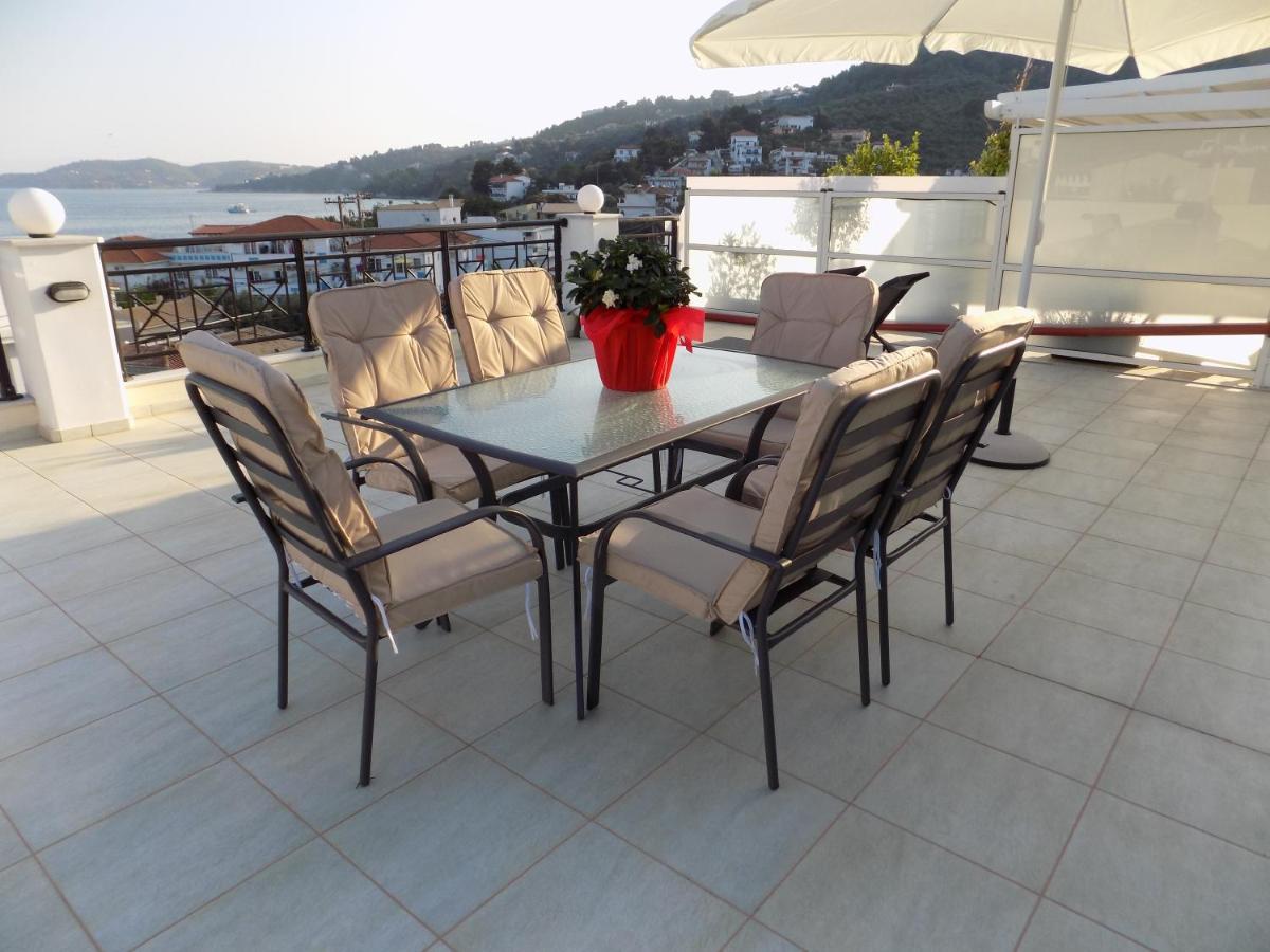 Rhodon House Apartment Skiathos Town Exterior photo